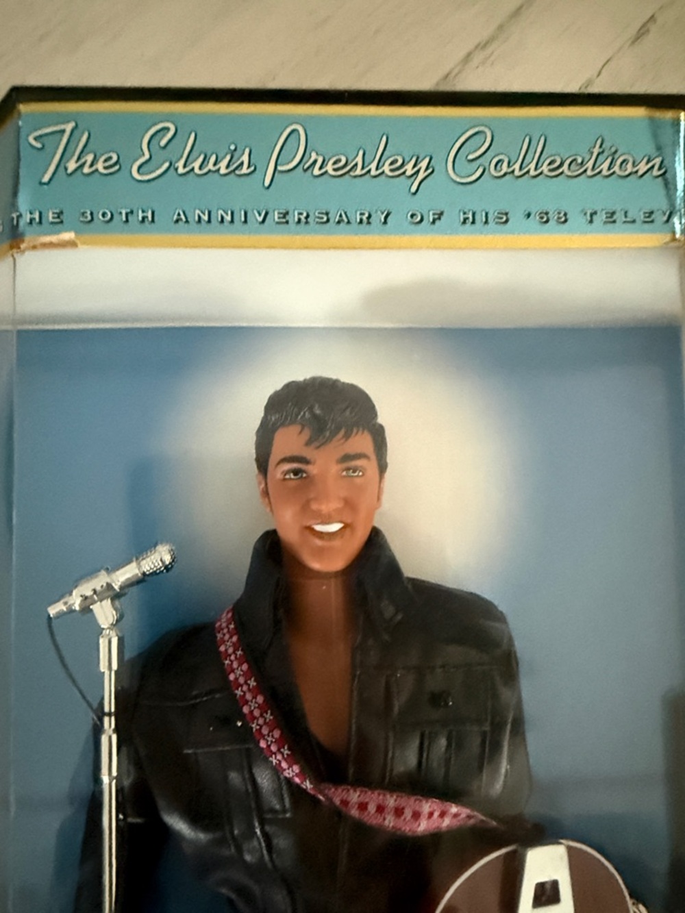 The Elvis Presley Collection Doll 1998 Mattel. Brand New in the Original Box! - Picture 5 of 11